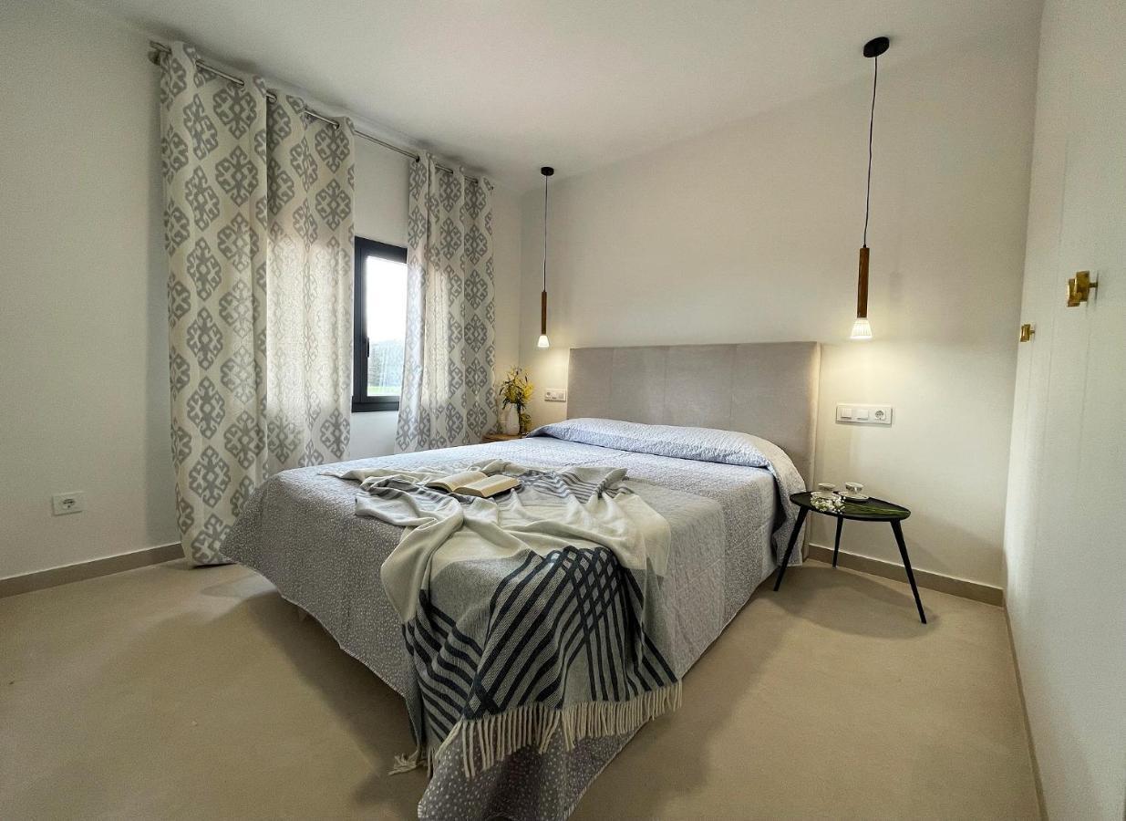 Candiu Establecimiento De 2 Casas Enteras Vall-Llobrega