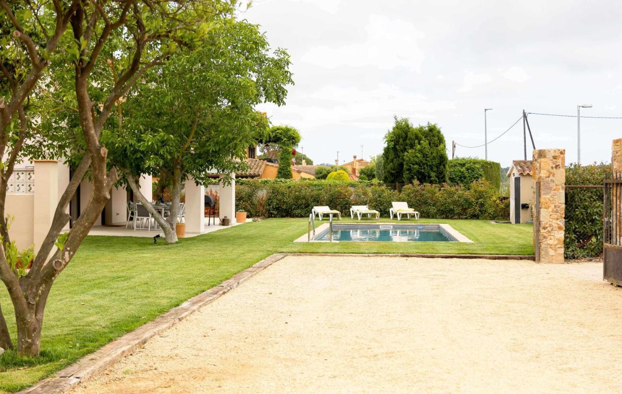 Candiu Establecimiento De 2 Casas Enteras Vall-Llobrega