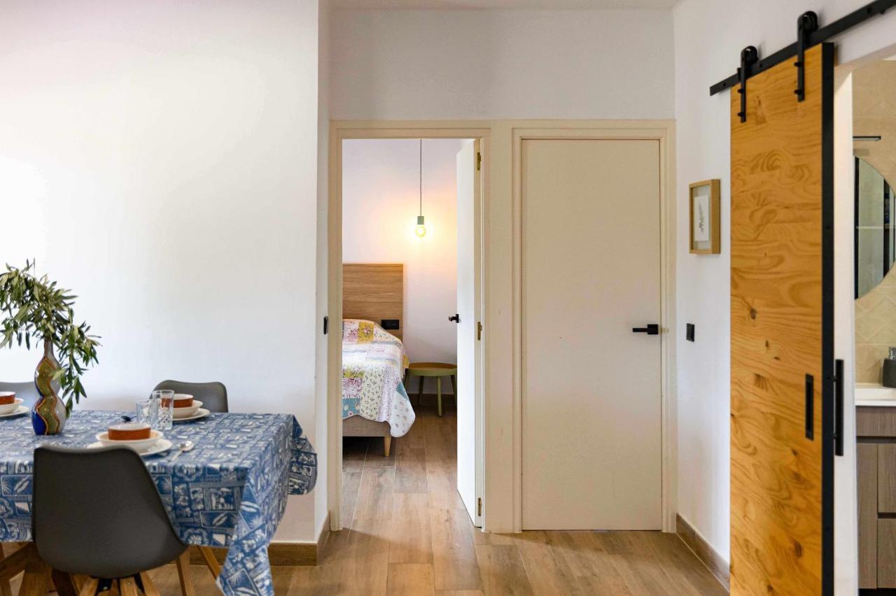 Candiu Establecimiento De 2 Casas Enteras Vall-Llobrega