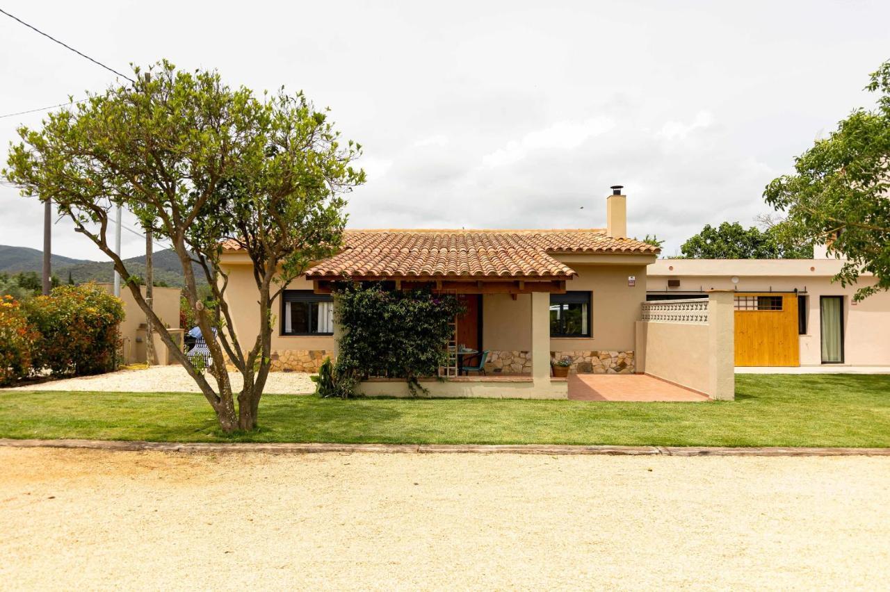 Villa Candiu Establecimiento De 2 Casas Enteras Vall-Llobrega